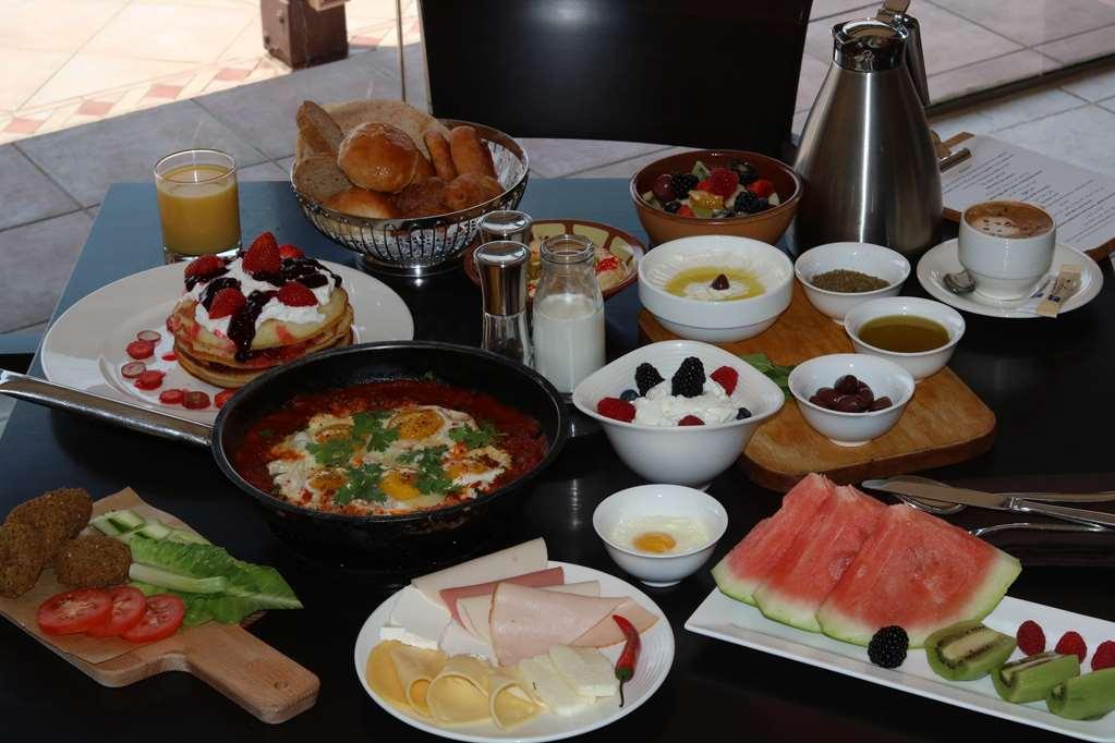 Radisson Blu Hotel, Yanbu Ngoại thất bức ảnh