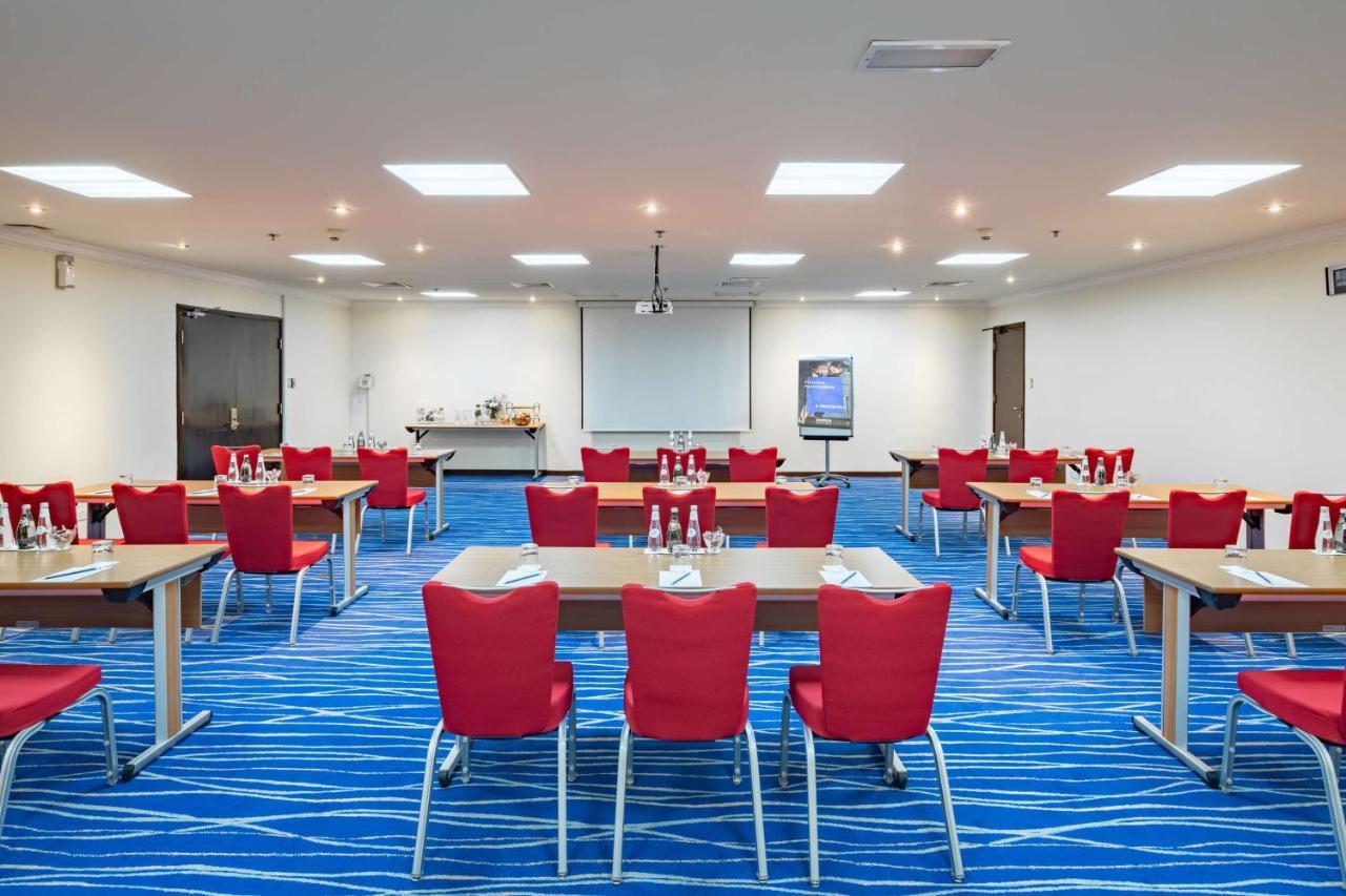 Radisson Blu Hotel, Yanbu Ngoại thất bức ảnh