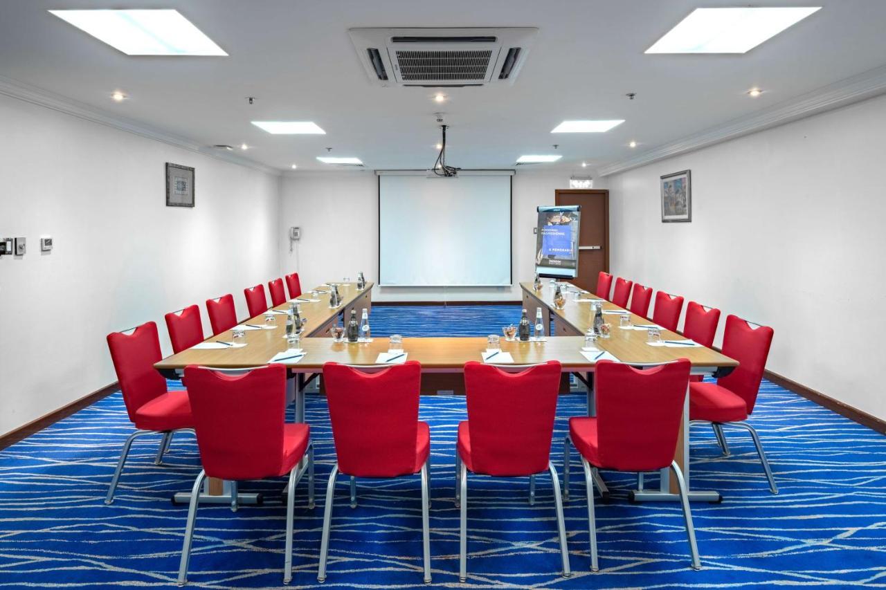 Radisson Blu Hotel, Yanbu Ngoại thất bức ảnh