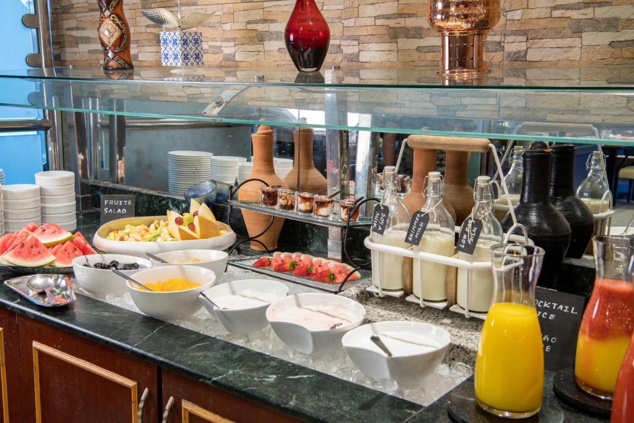 Radisson Blu Hotel, Yanbu Ngoại thất bức ảnh